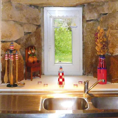 Nyaraló Home,